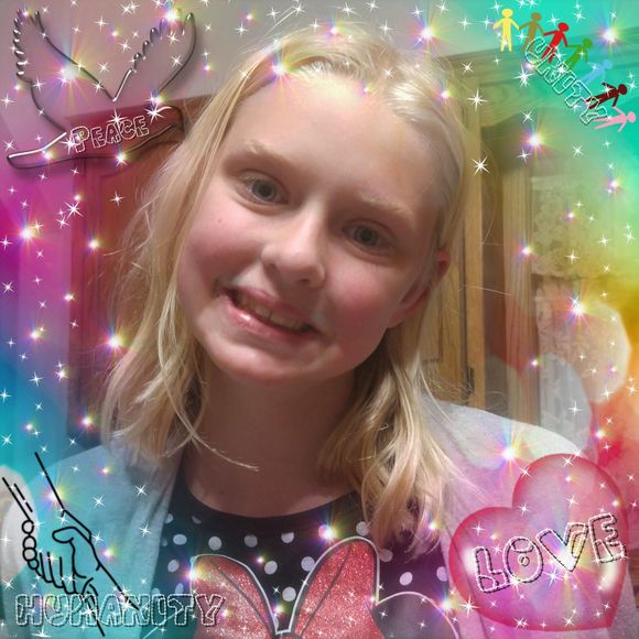 Meet your Posher, Hailey - Picture 1 of 1